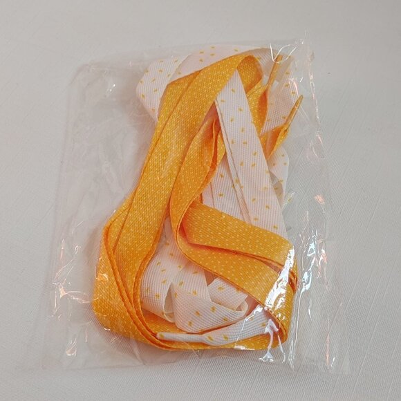 McDonald's Shoe Laces Pair NIP Sesame Seed Bun Print - Picture 2 of 3